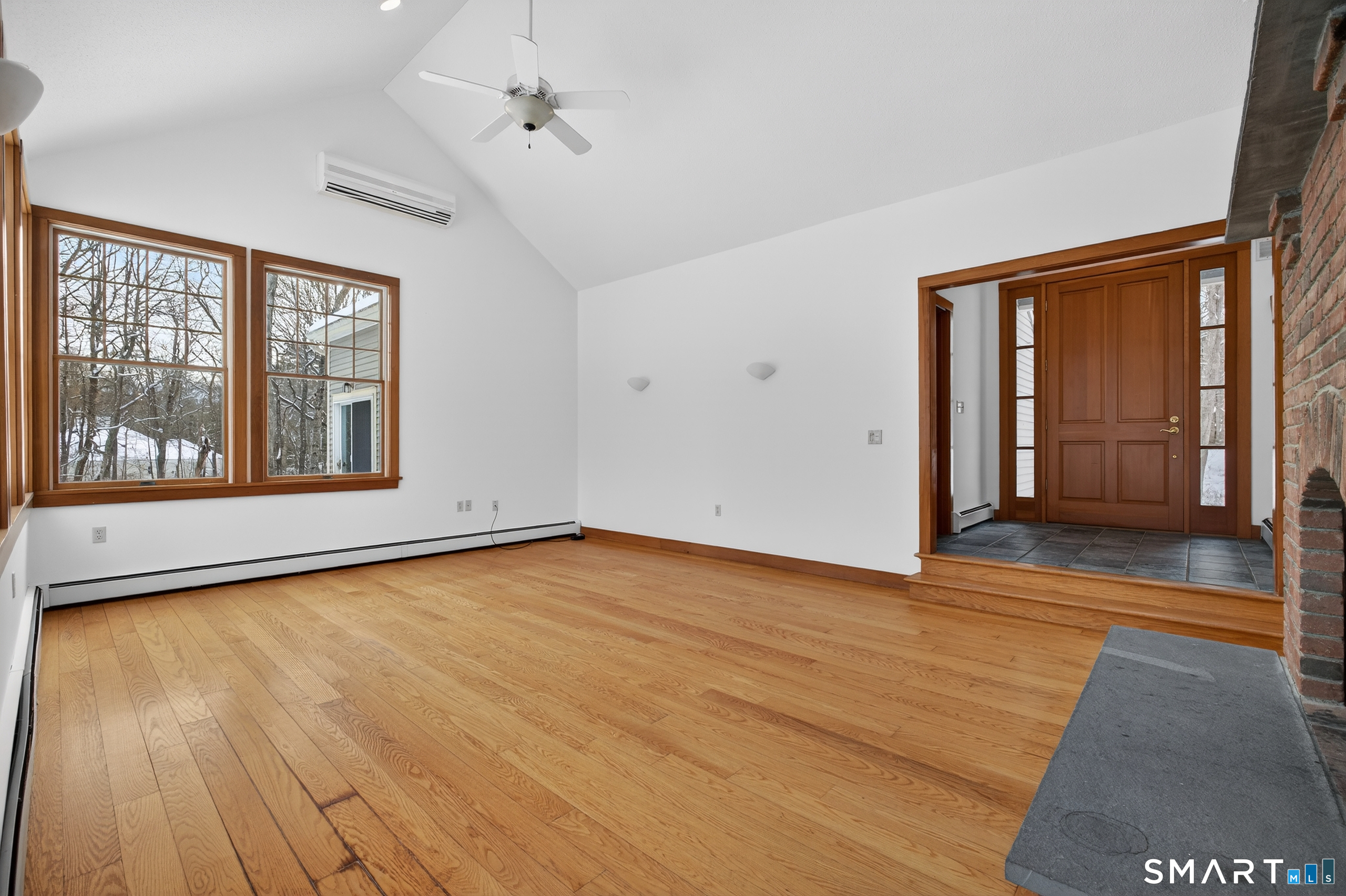 14 Cutler Road Old Lyme, CT 06371 - Photo 7 of 34 Living Room