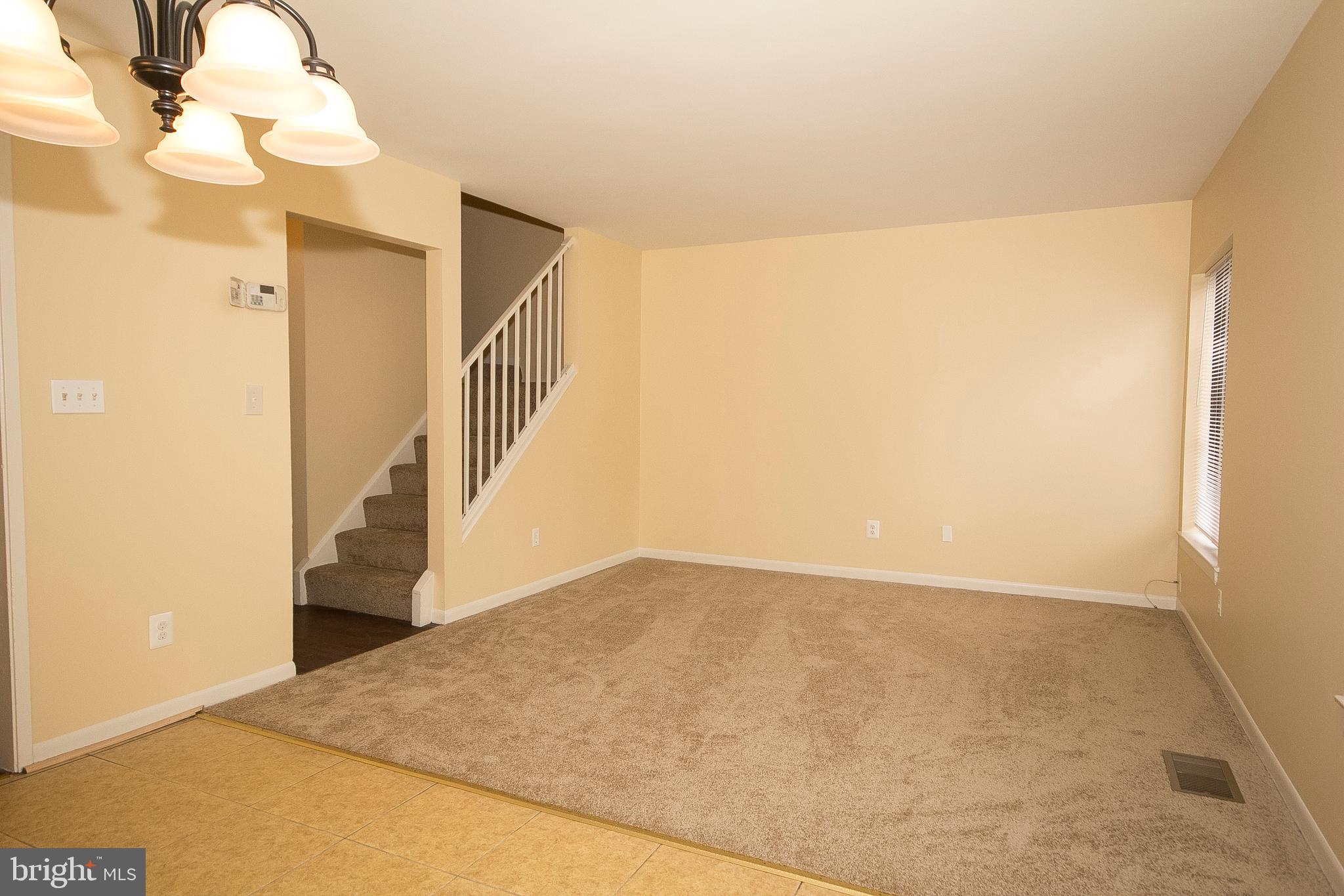 9734 Basket Ring Road Columbia, MD 21045 - Photo 3 of 26 living room