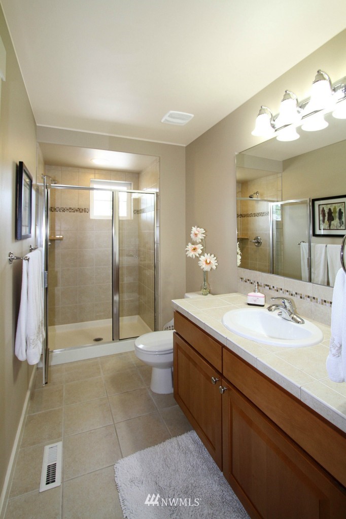 14906 99th Place Northeast Bothell, WA 98011 - Photo 14 of 25