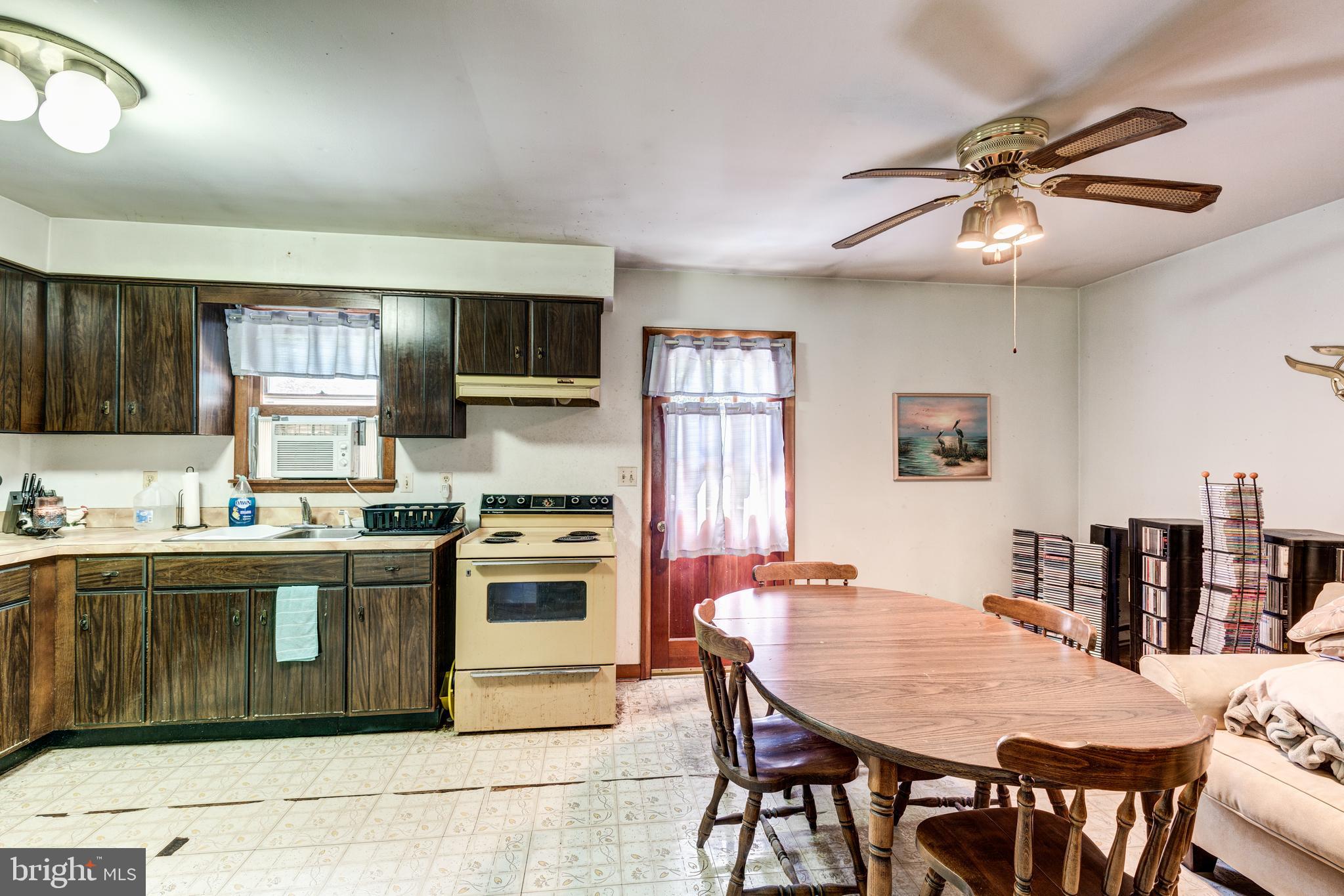 1505 R Brehm Road Westminster, MD 21157 - Photo 12 of 40 Gallery Image 12