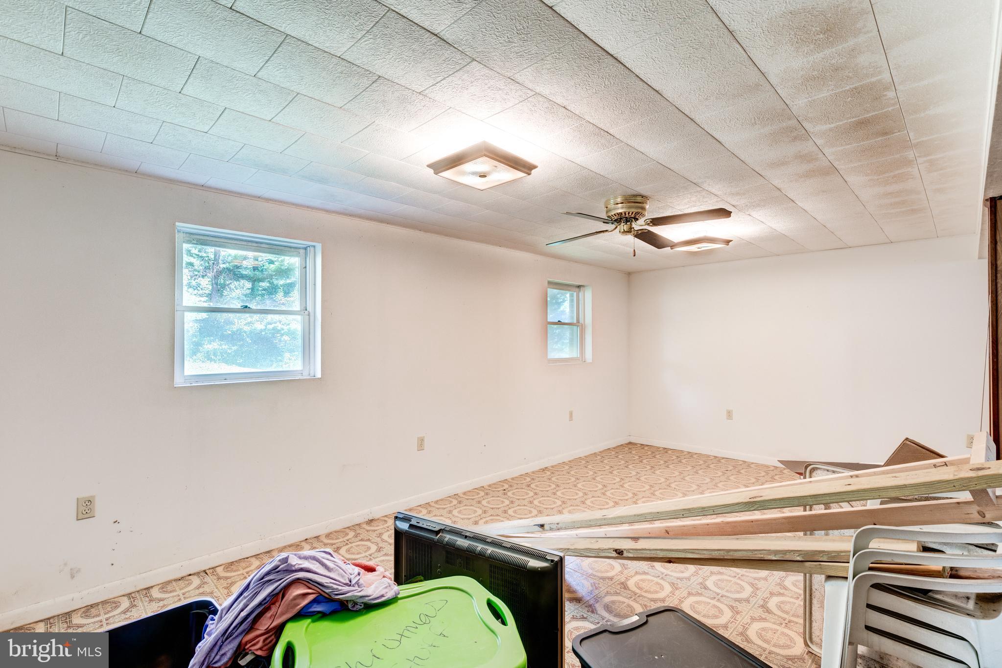 1505 R Brehm Road Westminster, MD 21157 - Photo 20 of 40 Gallery Image 20