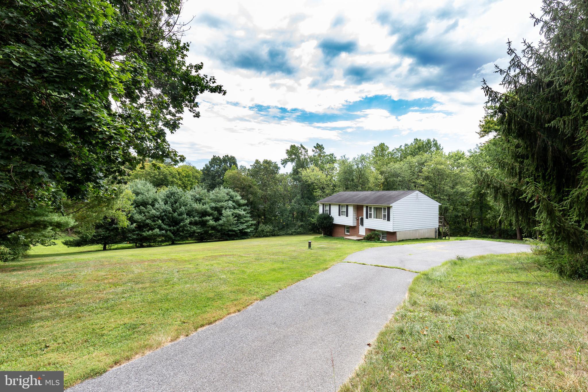1505 R Brehm Road Westminster, MD 21157 - Photo 2 of 40 Gallery Image 2