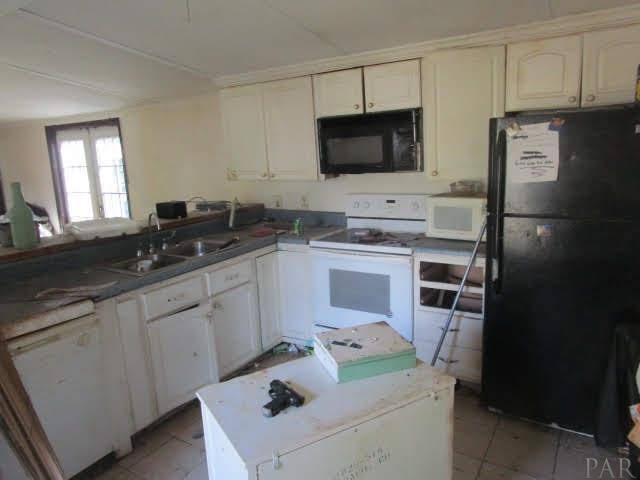 3172 Wells Beach Road Navarre, FL 32566 - Photo 10 of 23 Gallery Image 10