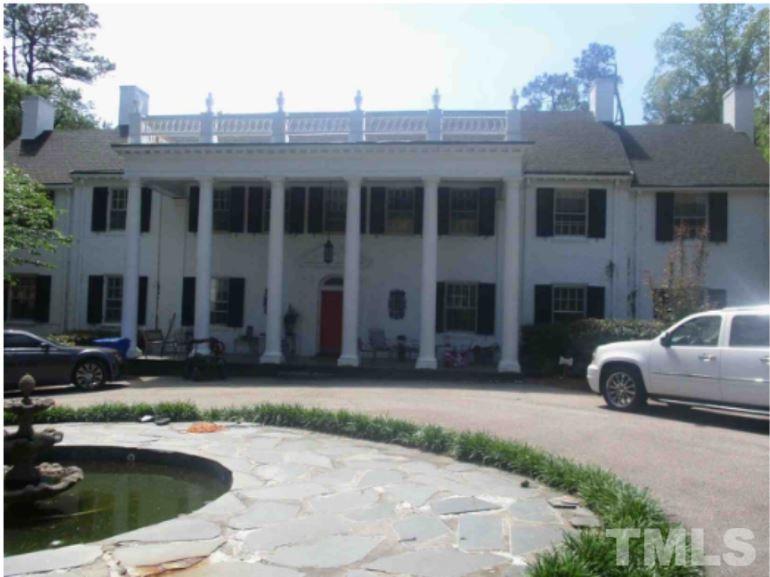 905 Raleigh Rd Parkway West Wilson, NC 27896 - Photo 1 of 8
