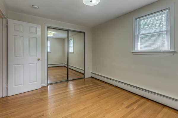 36 Charles Road, Unit 36 Winchester, MA 01890 - Photo 13 of 20