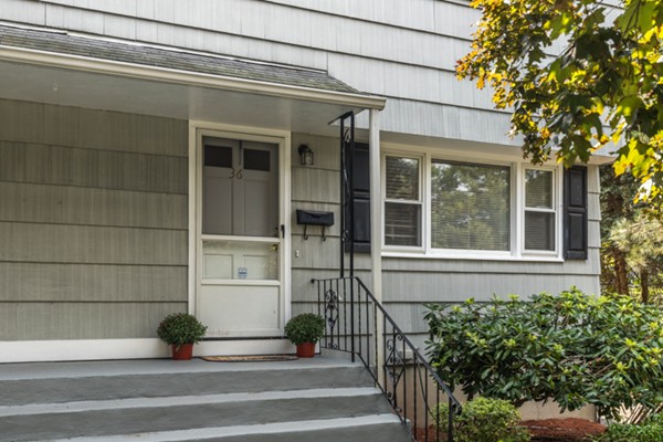 36 Charles Road, Unit 36 Winchester, MA 01890 - Photo 3 of 20