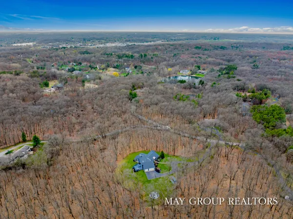 $1,350,000 | 8355 Wilderness Trail Northeast, Ada, MI 49301