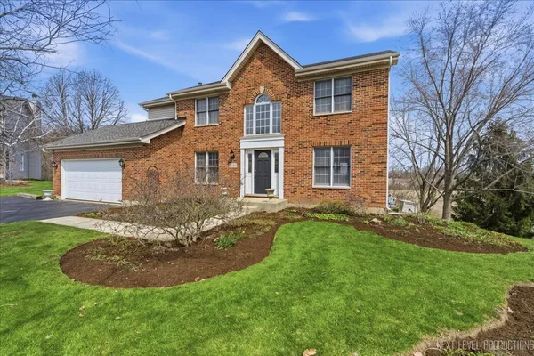 $549,900 | 2984 Marshfield Court, Elgin, IL 60124