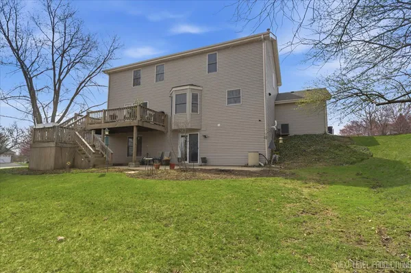 $549,900 | 2984 Marshfield Court, Elgin, IL 60124