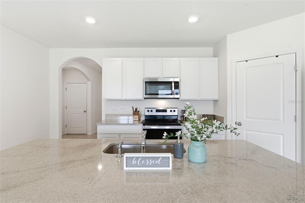9014 Forge Breeze Loop Wesley Chapel, FL 33545 - Photo 23 of 58