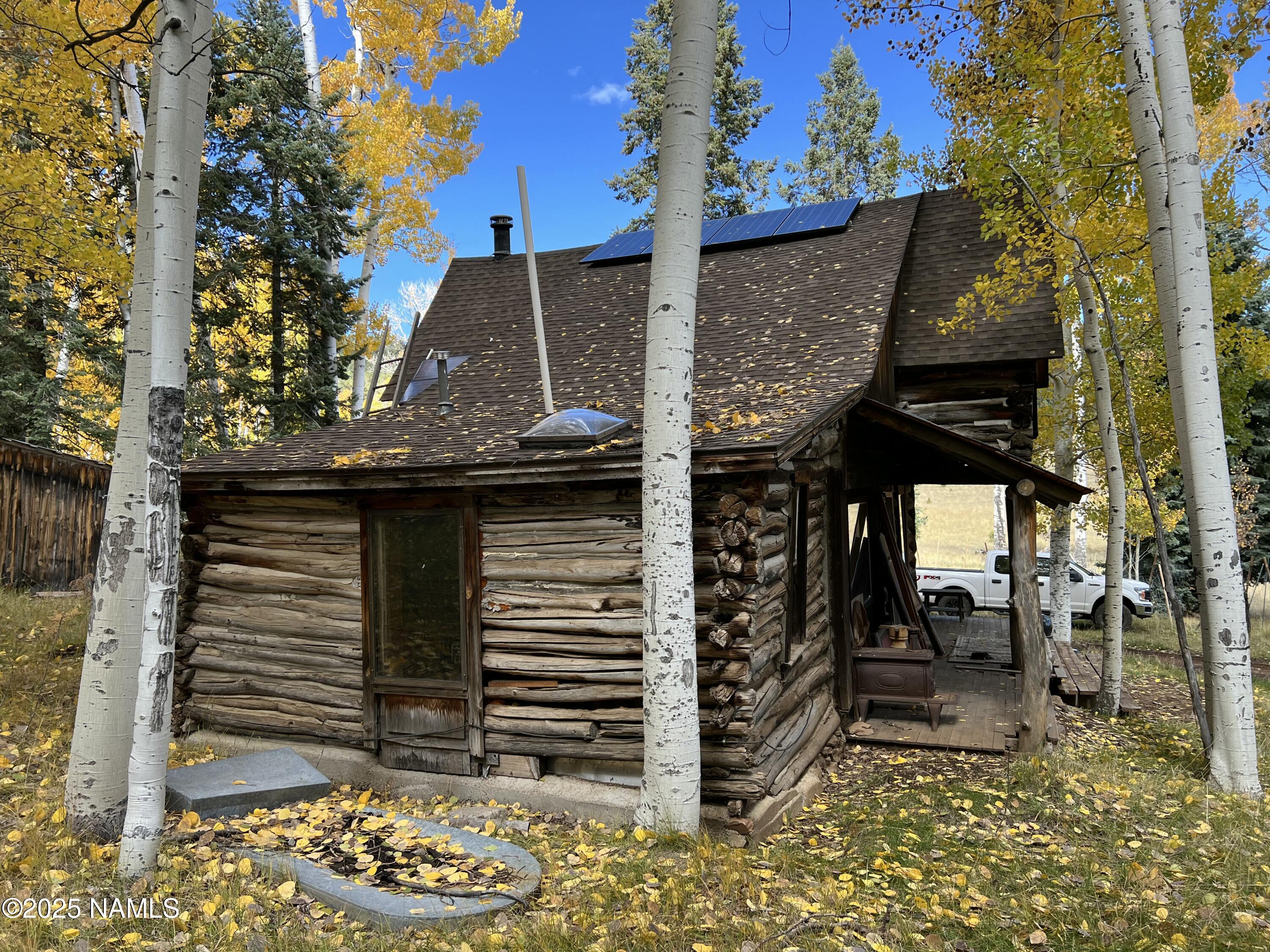 0 Forest Service 900 1k Road Northeast Flagstaff, AZ 86001 - Photo 23 of 25 a view of a pathway of a house