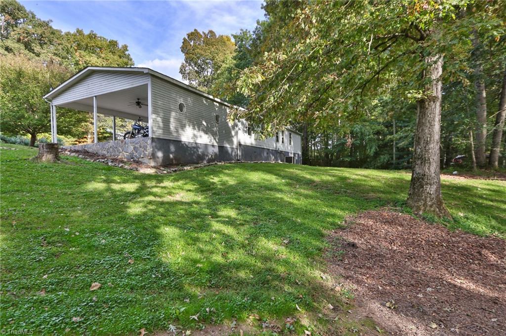 1225 Ruritan Road Roaring River, NC 28669 - Photo 3 of 25 Gallery Image 3