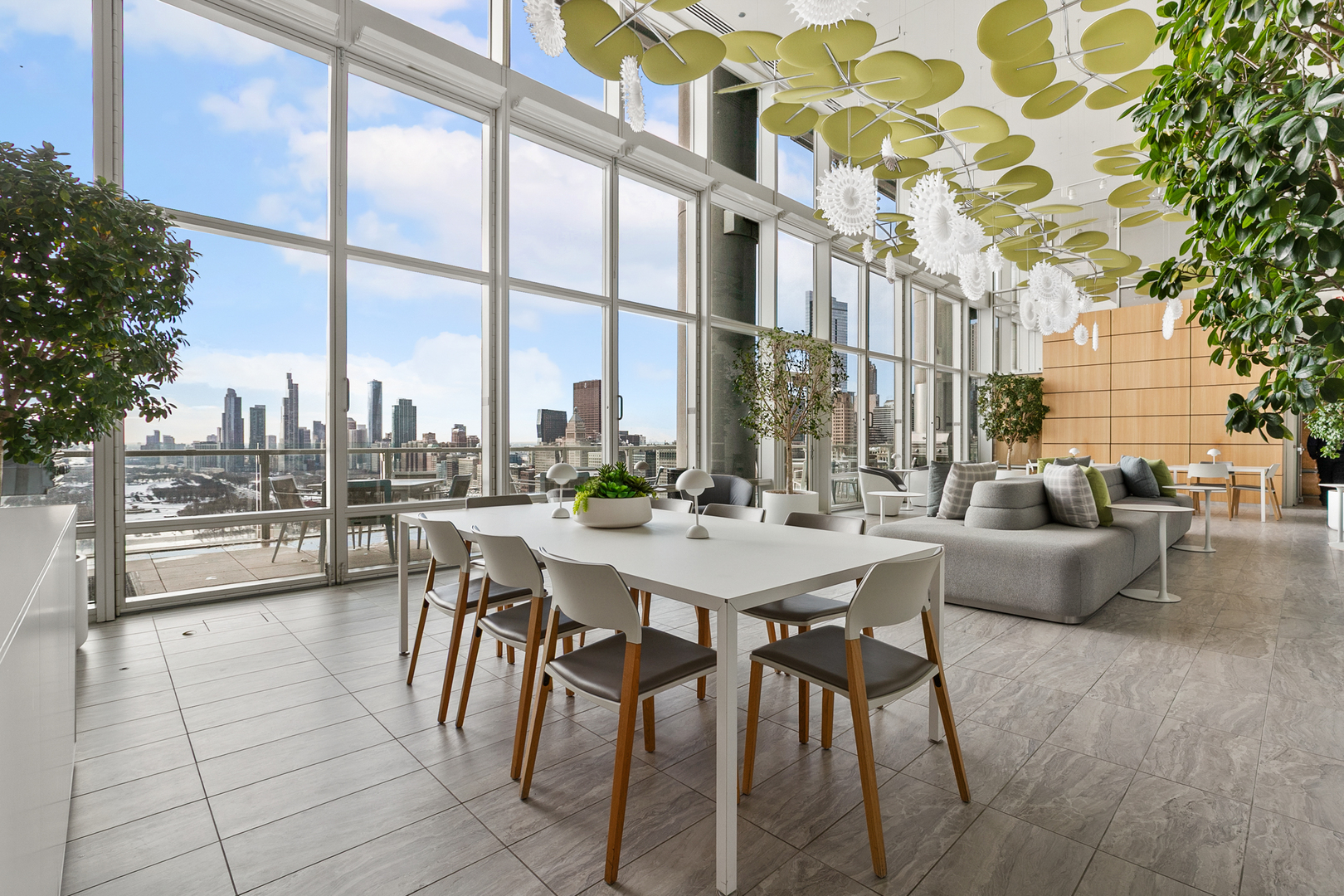 340 East Randolph Street, Unit 302 Chicago, IL 60601 - Photo 17 of 23