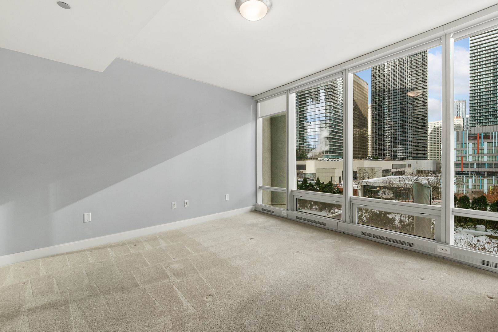 340 East Randolph Street, Unit 302 Chicago, IL 60601 - Photo 9 of 23