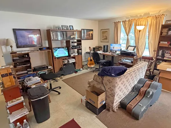 $1,100,000 | 62 Spring Street, Ellsworth, ME 04605