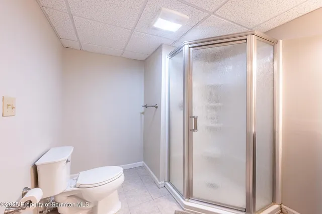 $579,900 | 64 Green Briar Drive, Moscow, PA 18444