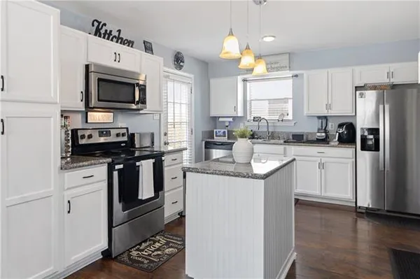 $215,000 | 1928 Lac La Belle Drive, Harvey, LA 70058