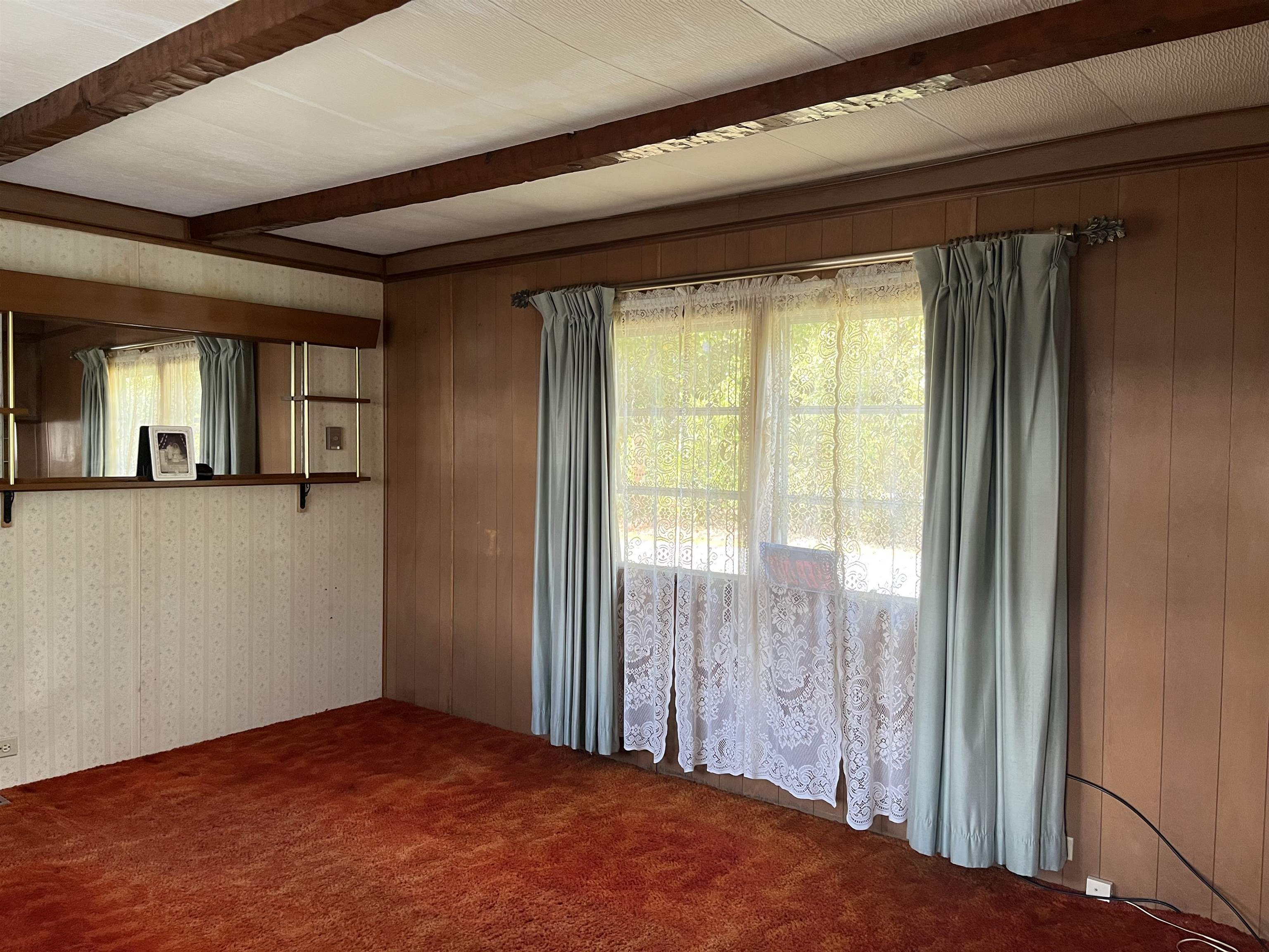 4 Morin Street, Unit 4 Holderness, NH 03245 - Photo 3 of 7