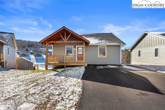 $390,000 | 245 Ava Way, Unit 108, Boone, NC 28607