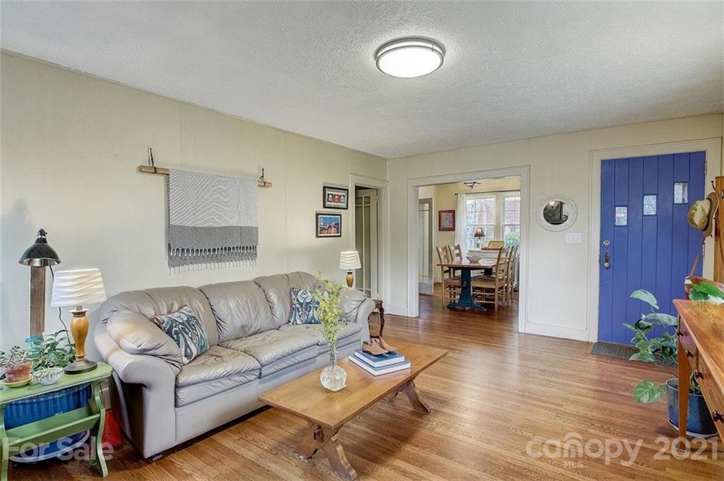 81 Longview Road Asheville, NC 28806 - Photo 5 of 25 Gallery Image 5