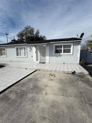 $1,050 | Flagami, Miami, FL 33144