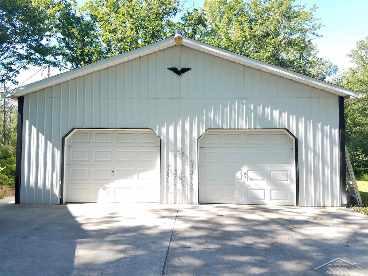 1343 East Miller Road Midland, MI 48640 - Photo 35 of 42 31352641-34.JPG