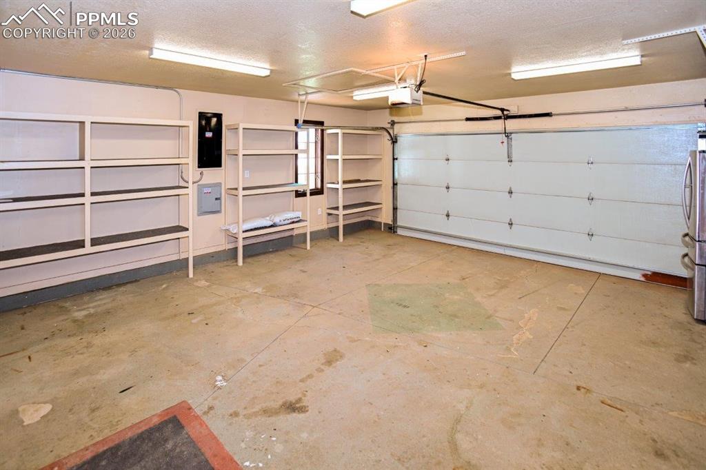 5630 Ramblin Rose Road Colorado Springs, CO 80908 - Photo 28 of 29 Attached Garage