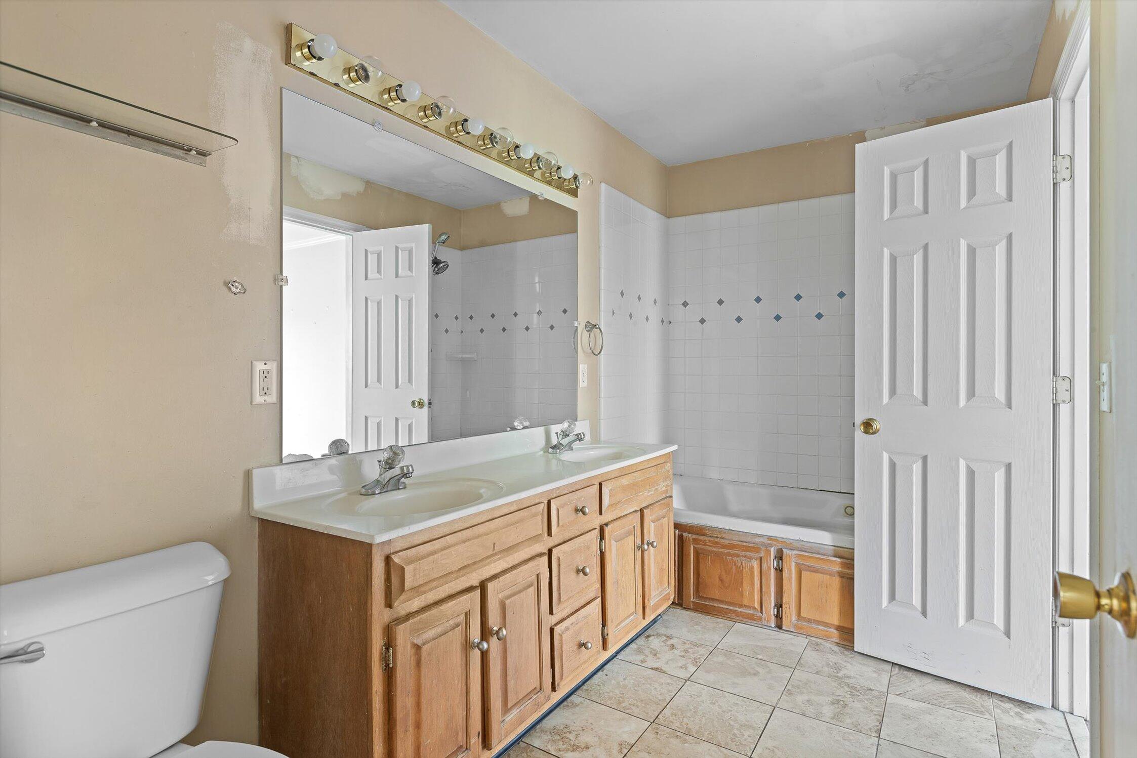 6689 Hickory Trace Circle Chattanooga, TN 37421 - Photo 22 of 52 11-Hickory Trace-11