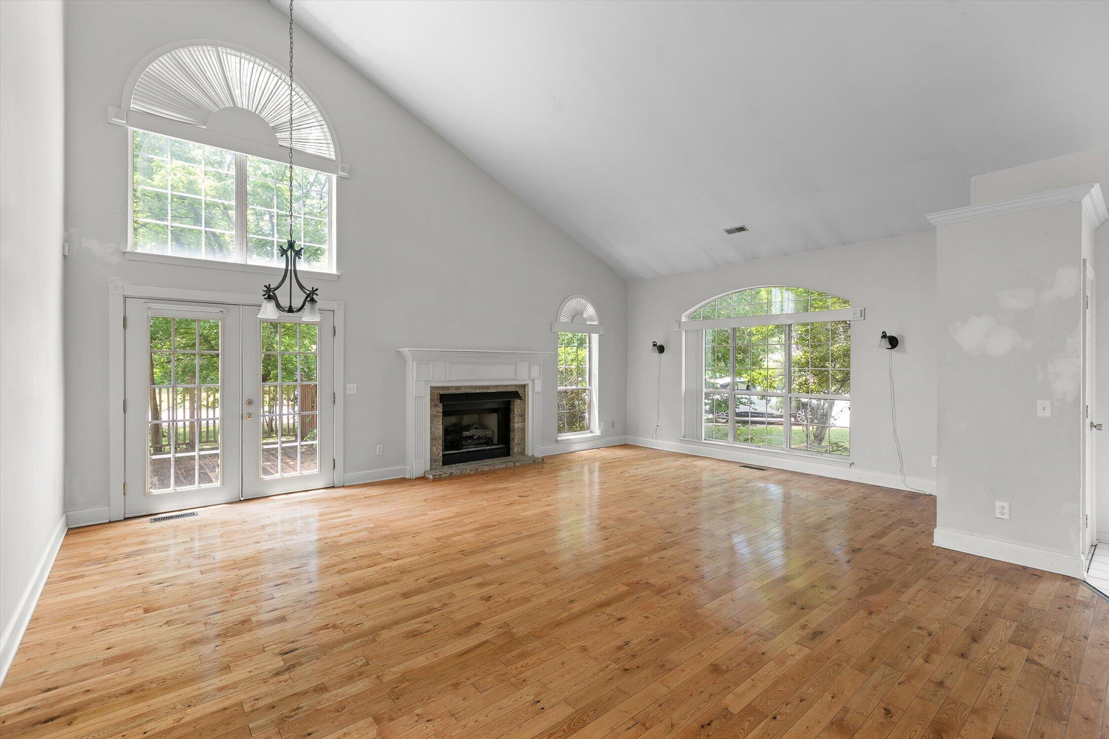 6689 Hickory Trace Circle Chattanooga, TN 37421 - Photo 4 of 52 13-Hickory Trace-13