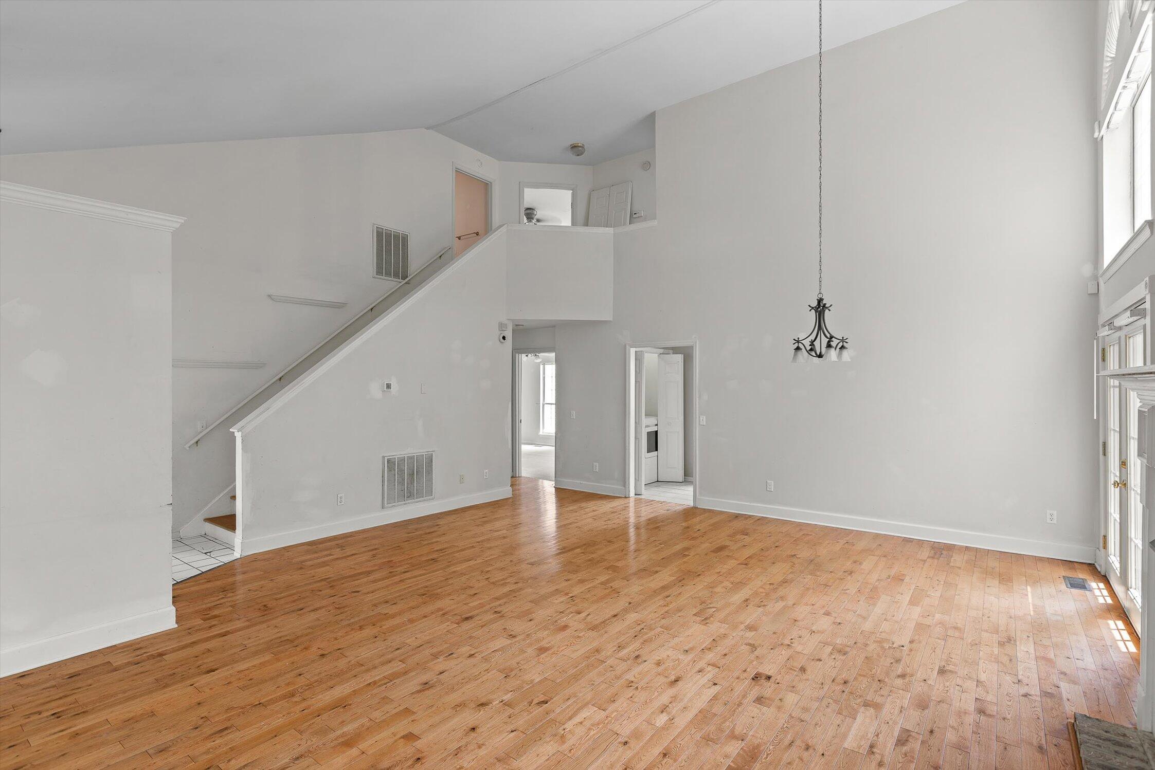 6689 Hickory Trace Circle Chattanooga, TN 37421 - Photo 5 of 52 18-Hickory Trace-18