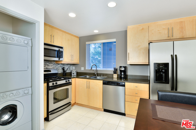 13900 Marquesas Way, Unit 4110 Marina del Rey, CA 90292 - Photo 2 of 3