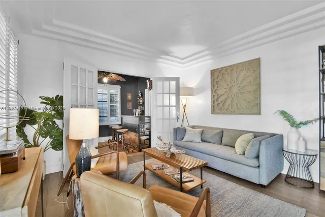 $2,900,000 | 1018 Jefferson Avenue, Miami Beach, FL 33139