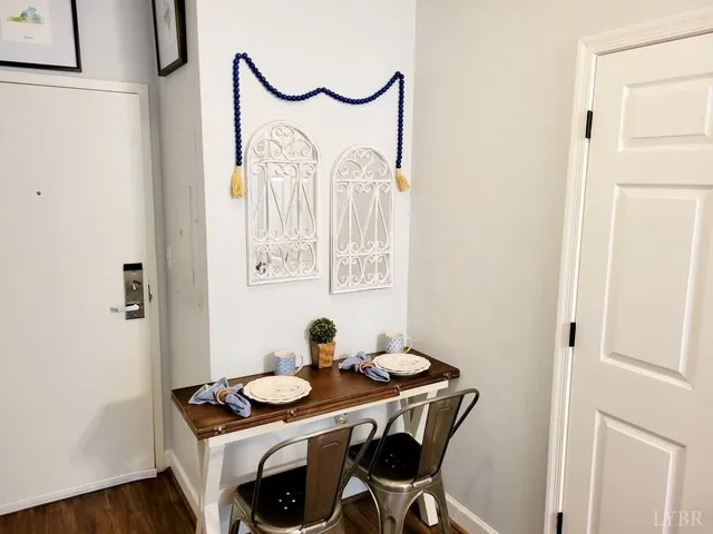 $121,500 | 1245 Graves Harbor Trail, Unit 2103, Huddleston, VA 24104