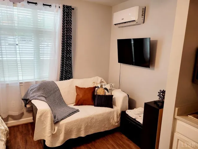 $121,500 | 1245 Graves Harbor Trail, Unit 2103, Huddleston, VA 24104