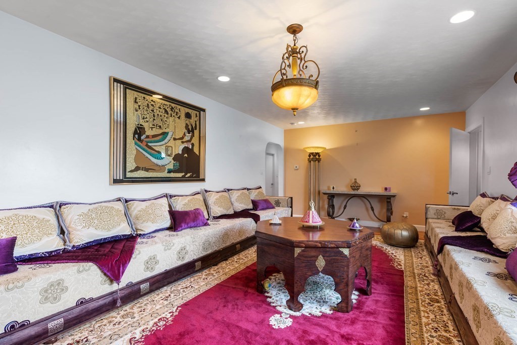 33 Derby Road Revere, MA 02151 - Photo 17 of 40 Gallery Image 17