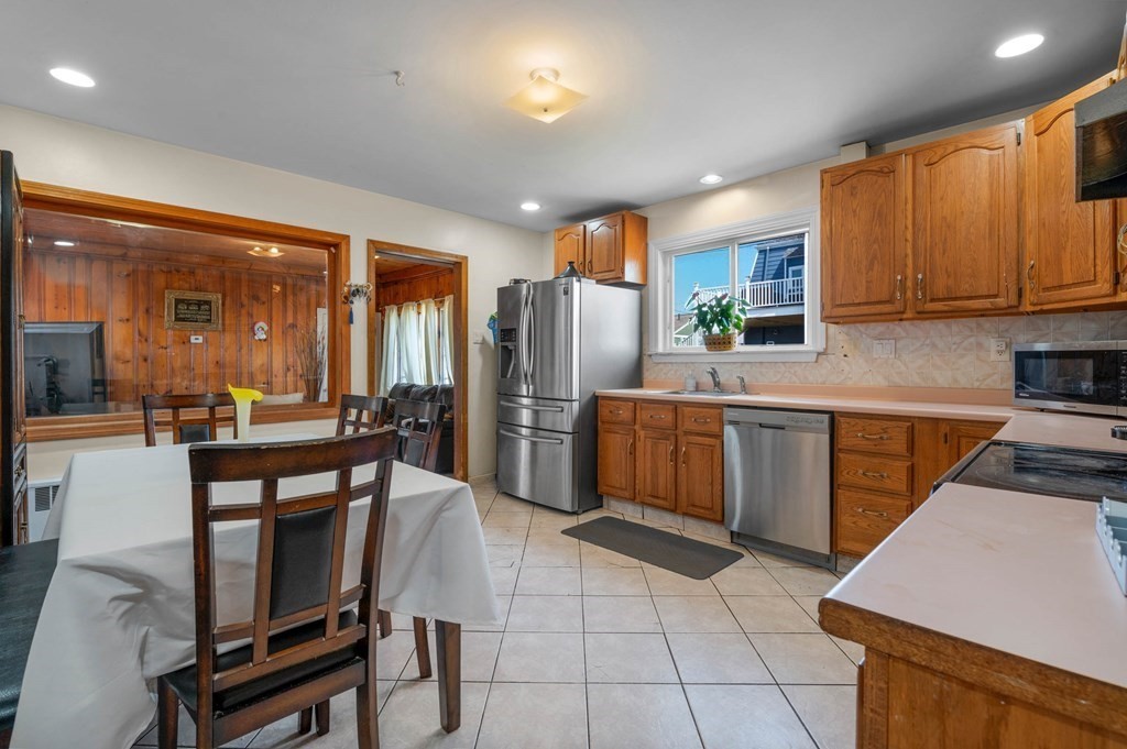 33 Derby Road Revere, MA 02151 - Photo 21 of 40 Gallery Image 21