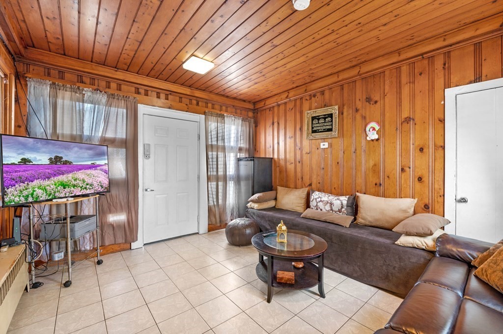 33 Derby Road Revere, MA 02151 - Photo 23 of 40 Gallery Image 23