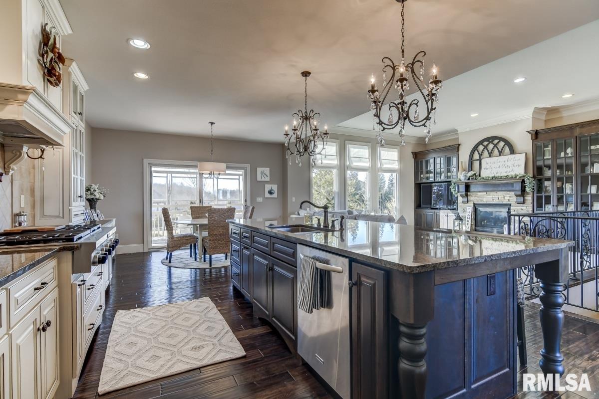 4404 Cricket Point Springfield, IL 62711 - Photo 13 of 50