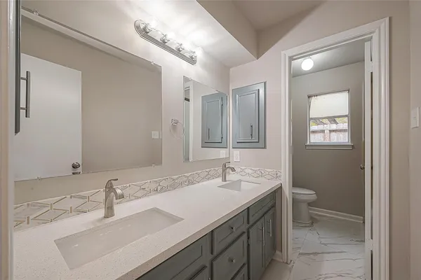 a bathroom with a bathtub