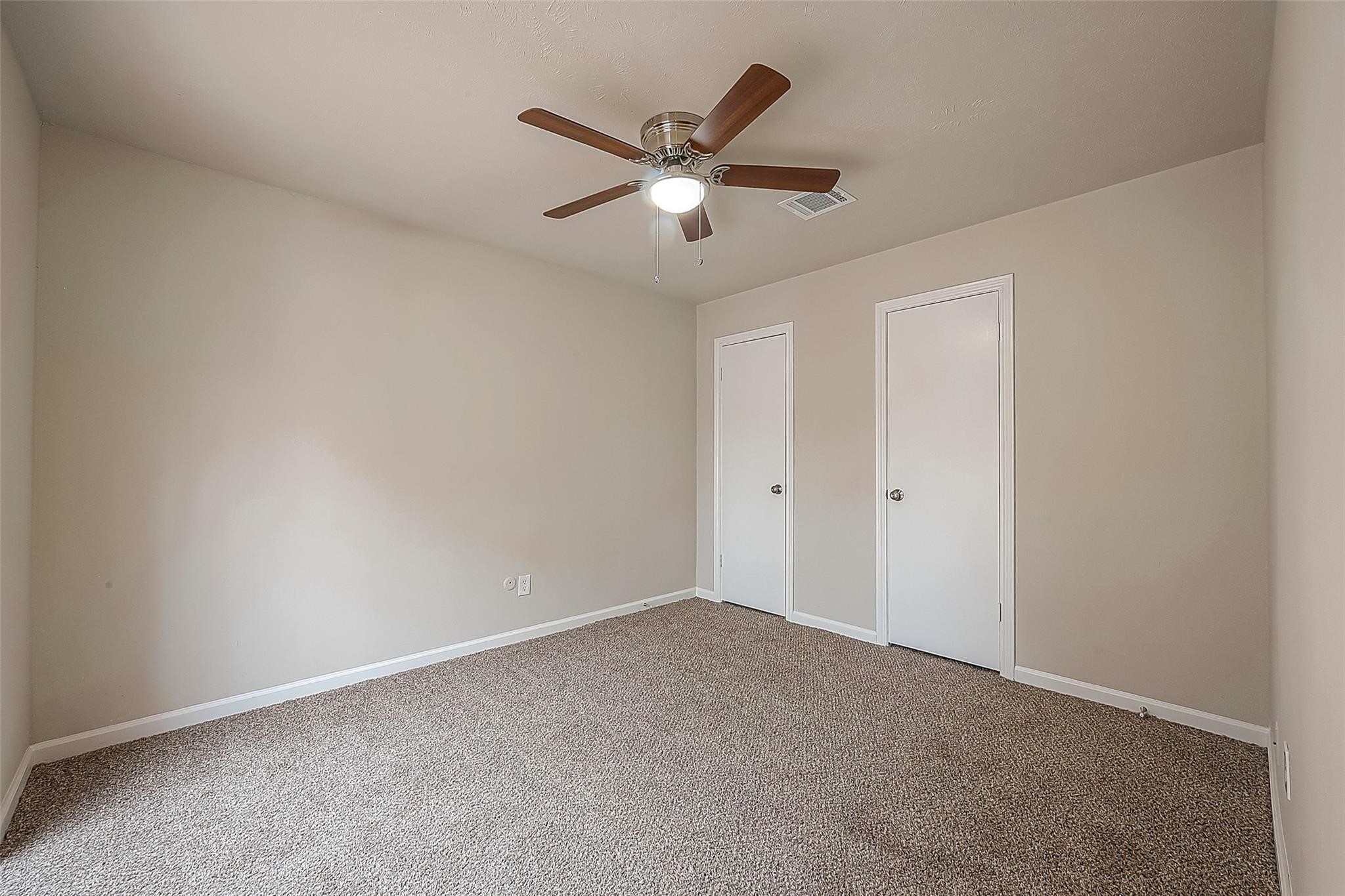 10811 Villa Lea Lane Houston, TX 77071 - Photo 22 of 34 a view of an empty room