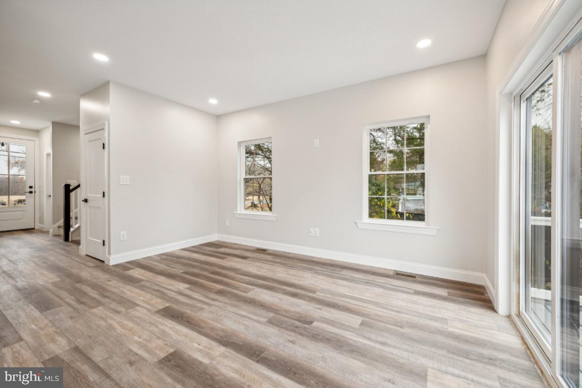 459 Berkley Road Mantua, NJ 08051 - Photo 10 of 28 a view of an empty room with a window
