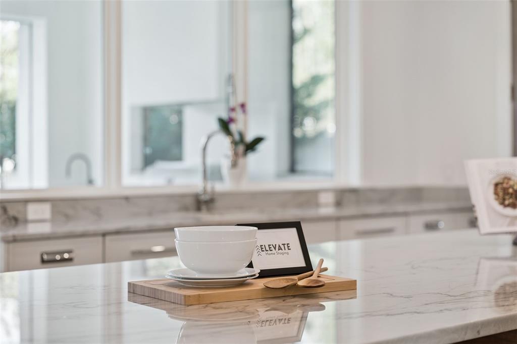 35 West Hazel Street Orlando, FL 32804 - Photo 19 of 60 a view of a sink