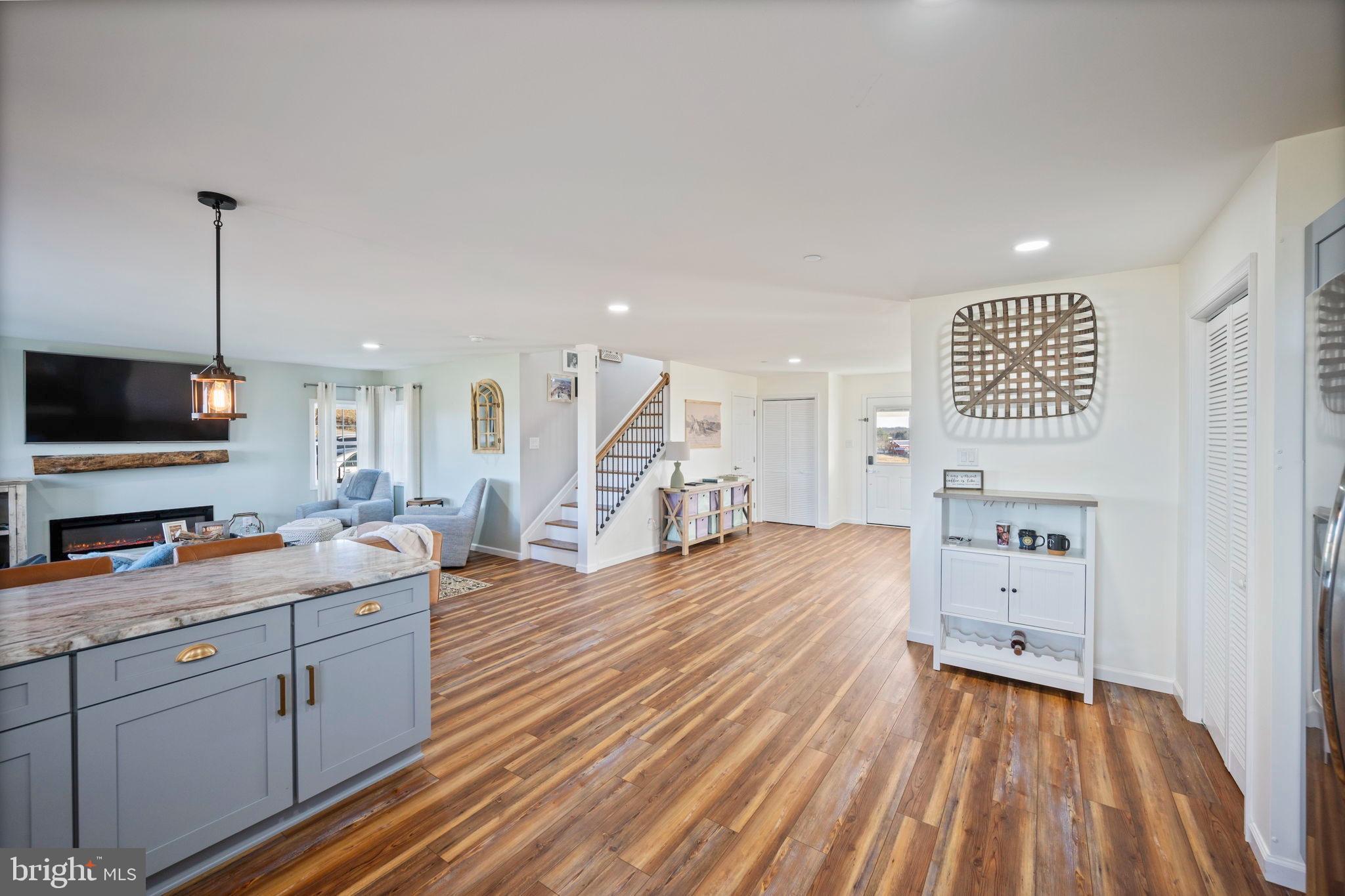 118 South Clear Ridge Road New Windsor, MD 21776 - Photo 16 of 44 a view of a kitchen from the hallway