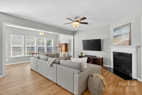 $675,000 | 6621 Central Pacific Avenue, Charlotte, NC 28210