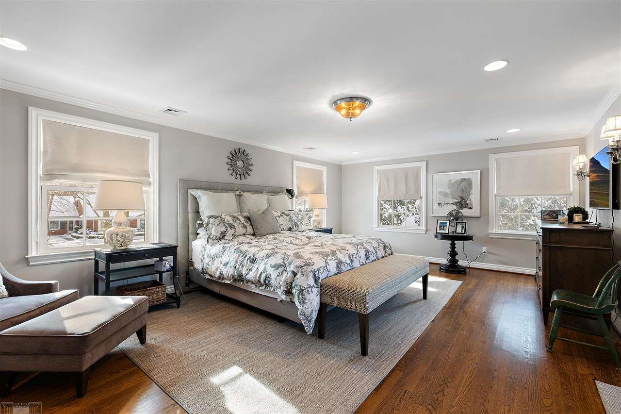 54 North Deeplands Road Grosse Pointe Shores, MI 48236 - Photo 36 of 76
