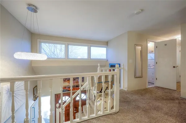 $500,000 | 25401 Lone Pine Drive, Cleveland, MO 64734