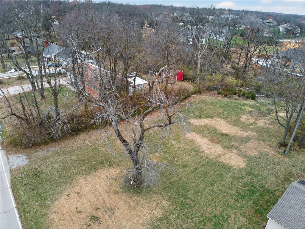 4924 Northwest Linden Road Kansas City, MO 64151 - Photo 3 of 9