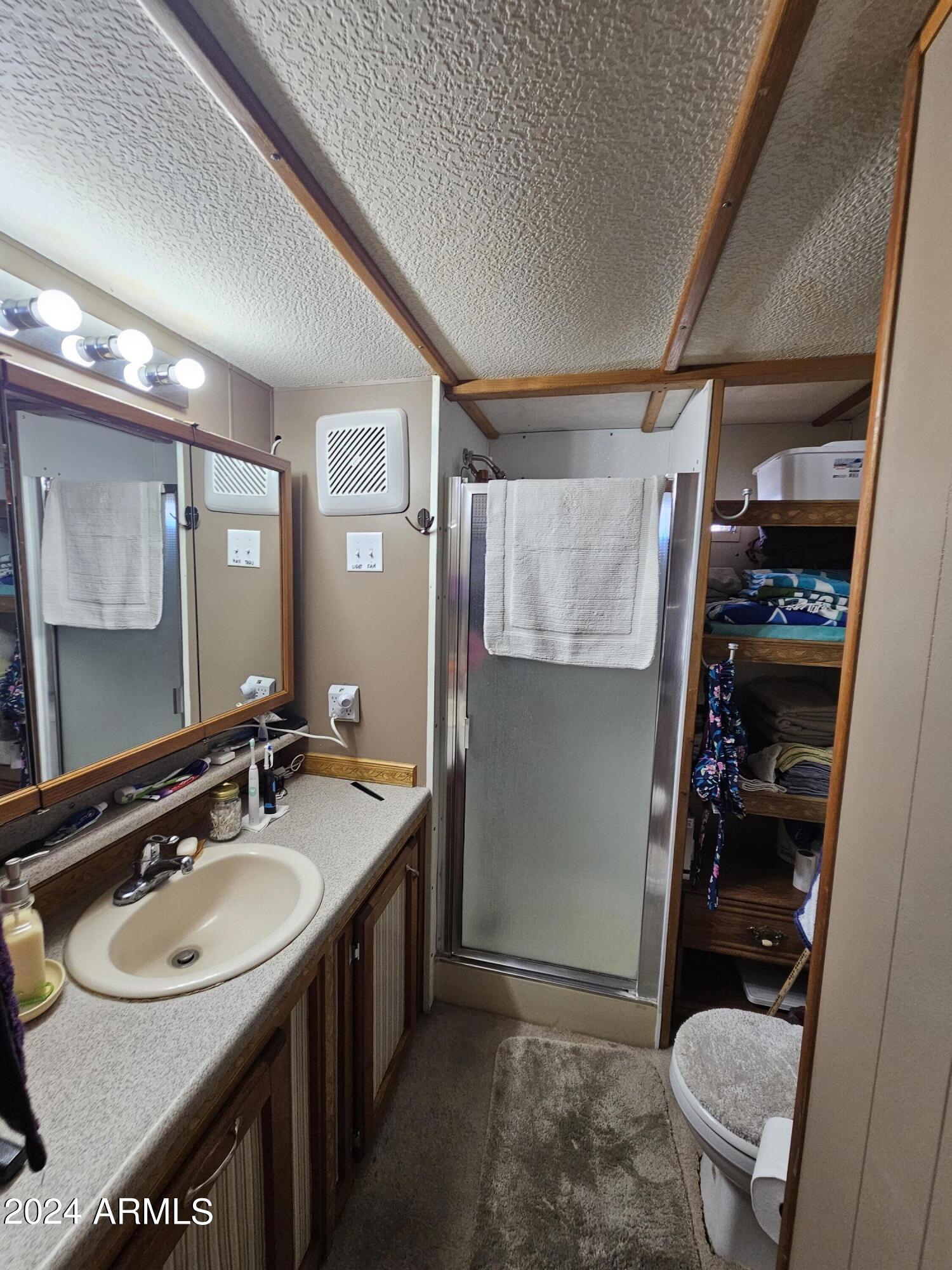900 South Idaho Road, Unit 64 Apache Junction, AZ 85119 - Photo 3 of 11 20240403_092721