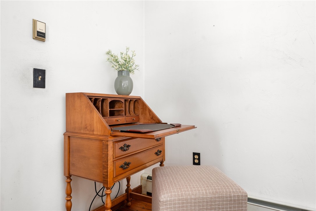 2 Ridge Road Westerly, RI 02891 - Photo 22 of 41