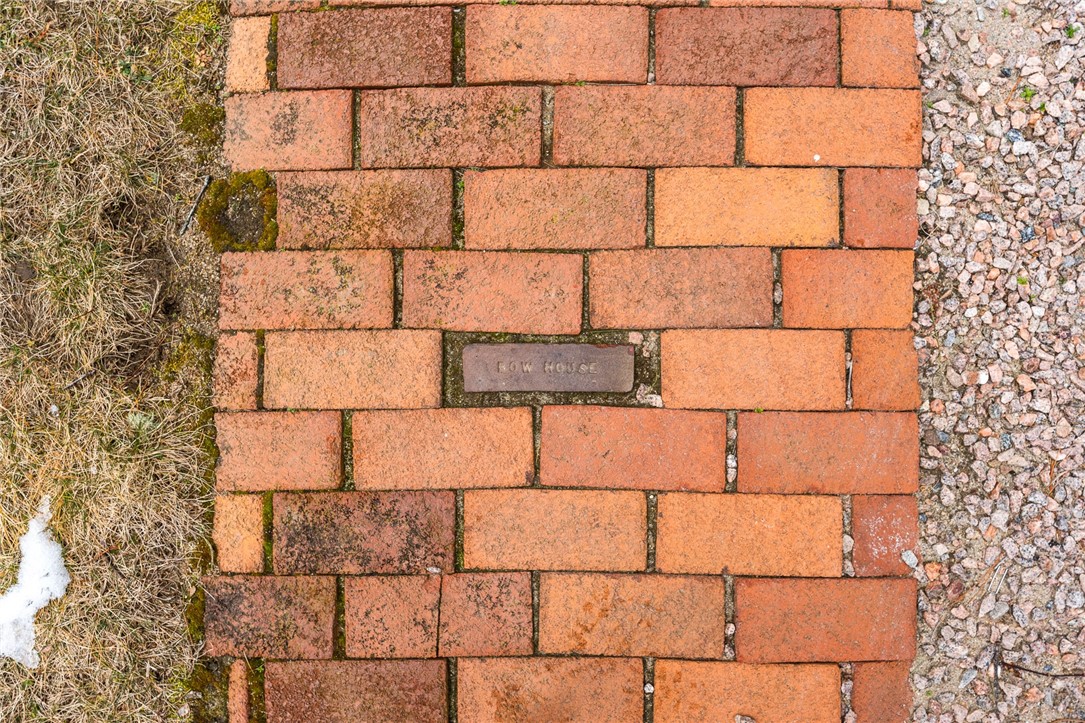 2 Ridge Road Westerly, RI 02891 - Photo 6 of 41